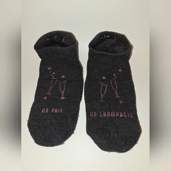 Pure Barre "No Pain No Champagne" Sticky Socks - Picture 1 of 2
